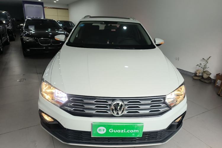 Used Volkswagen C-TREK 2017 1.6L Automatic Comfort Model Front