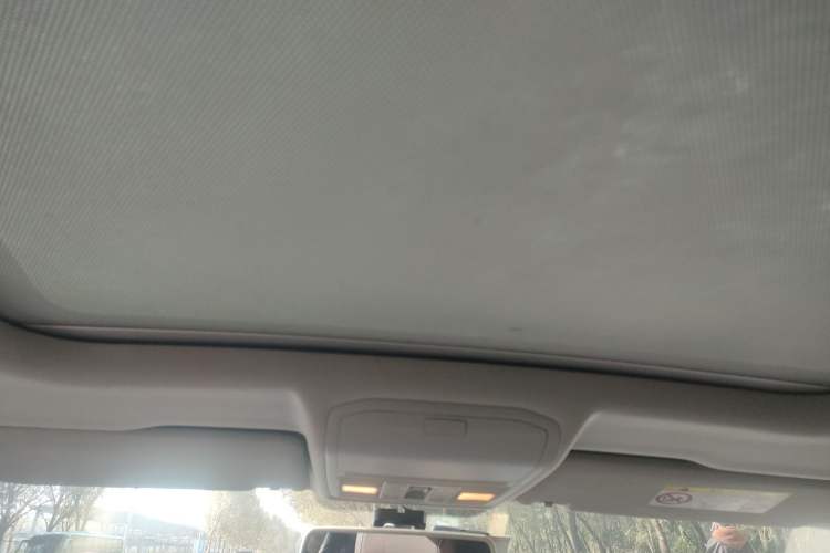 Used Volkswagen C-TREK 2017 1.6L Automatic Comfort Model Headliner