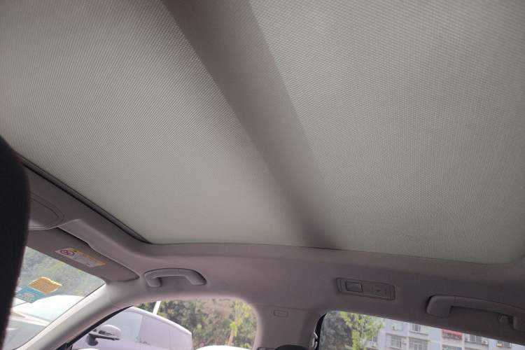 Used Volkswagen C-TREK 2017 230TSI DSG Comfort Version Headliner