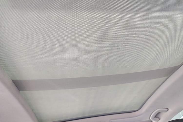Used Volkswagen C-TREK 2017 1.6L Automatic Comfort Model Headliner