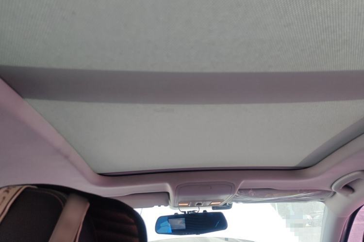 Used Volkswagen C-TREK 2017 1.6L Automatic Comfort Model Headliner