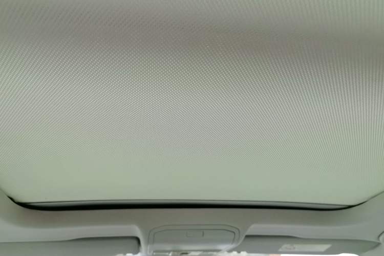 Used Volkswagen C-TREK 2017 1.6L Manual Comfort Model Headliner
