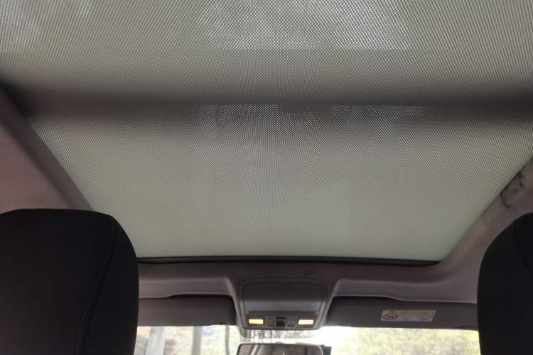 Used Volkswagen C-TREK 2017 230TSI DSG Comfort Version Headliner