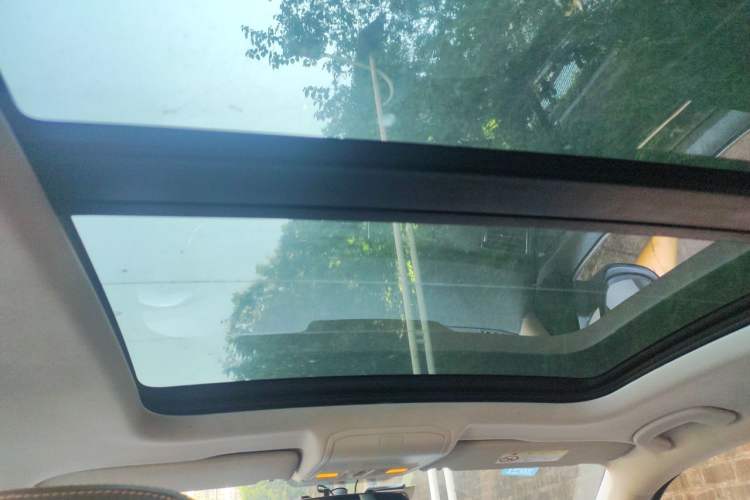 Used Volkswagen C-TREK 2017 230TSI DSG Comfort Version Headliner