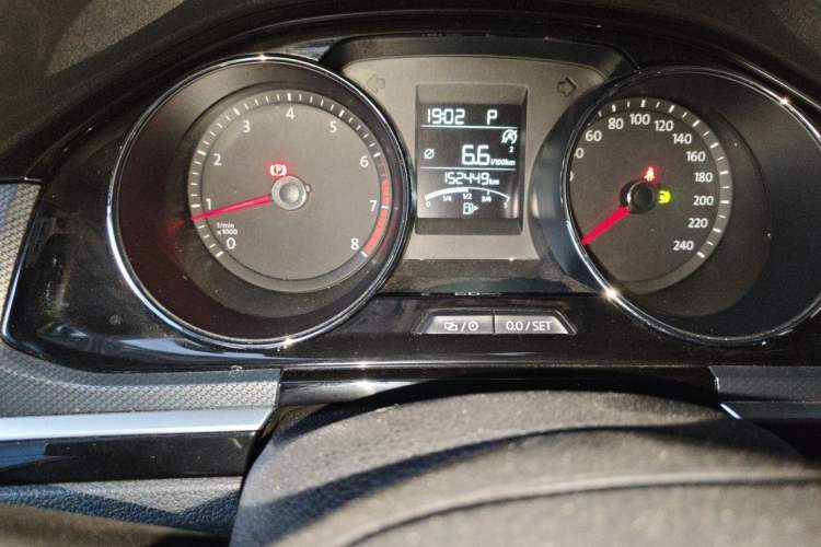 Used Volkswagen C-TREK 2017 230TSI DSG Comfort Version Instrument Cluster
