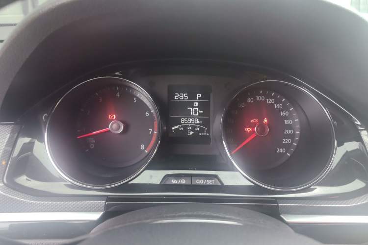 Used Volkswagen C-TREK 2017 1.6L Automatic Comfort Model Instrument Cluster