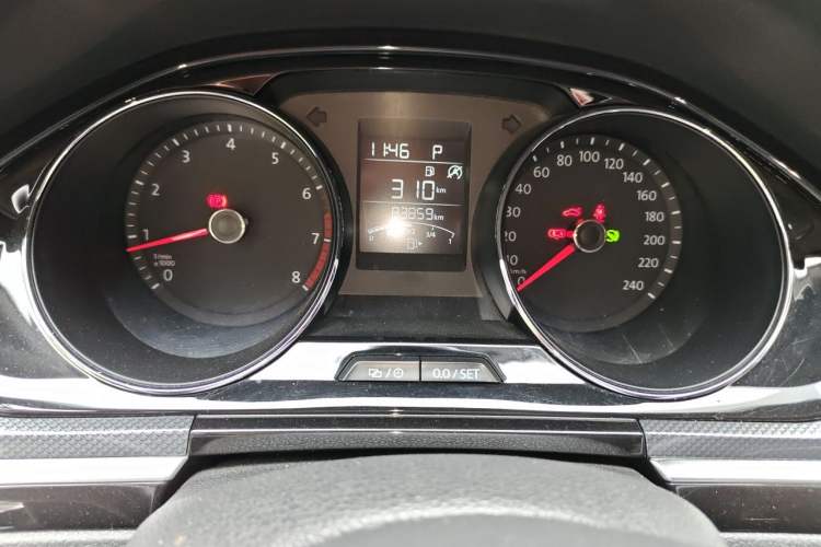 Used Volkswagen C-TREK 2017 230TSI DSG Comfort Version Instrument Cluster
