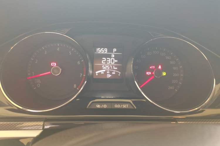 Used Volkswagen C-TREK 2017 230TSI DSG Comfort Version Instrument Cluster