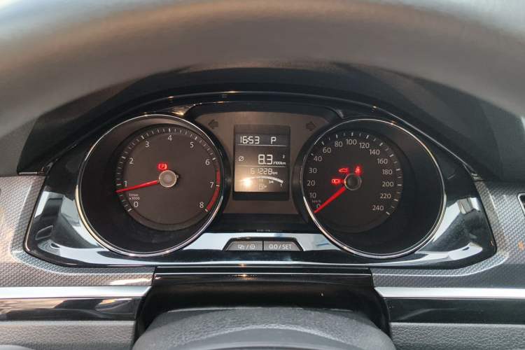 Used Volkswagen C-TREK 2017 230TSI DSG Comfort Version Instrument Cluster