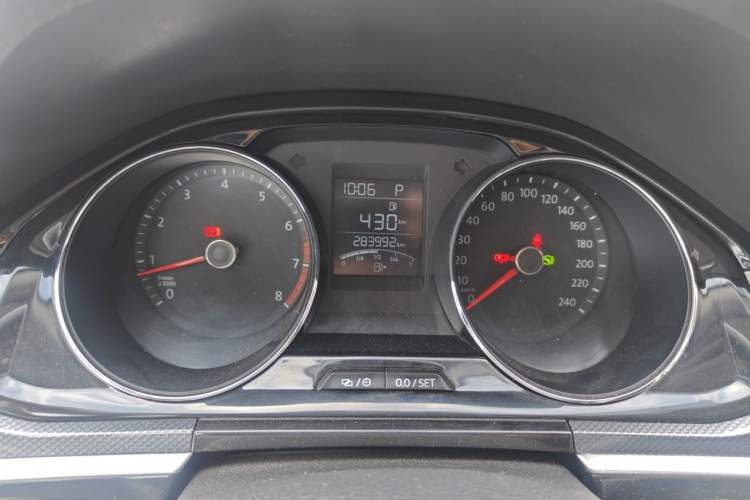 Used Volkswagen C-TREK 2017 1.6L Automatic Comfort Model Instrument Cluster
