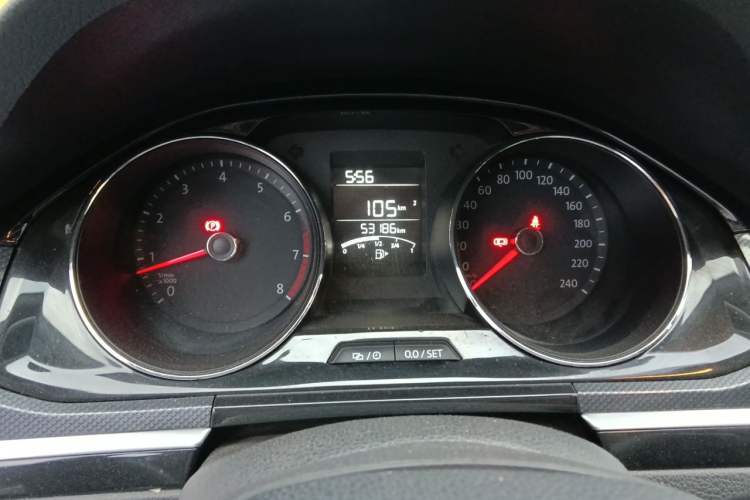 Used Volkswagen C-TREK 2017 1.6L Manual Comfort Model Instrument Cluster