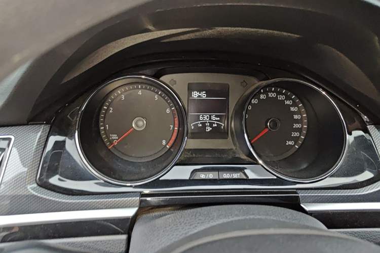 Used Volkswagen C-TREK 2017 230TSI Manual Comfort Version Instrument Cluster