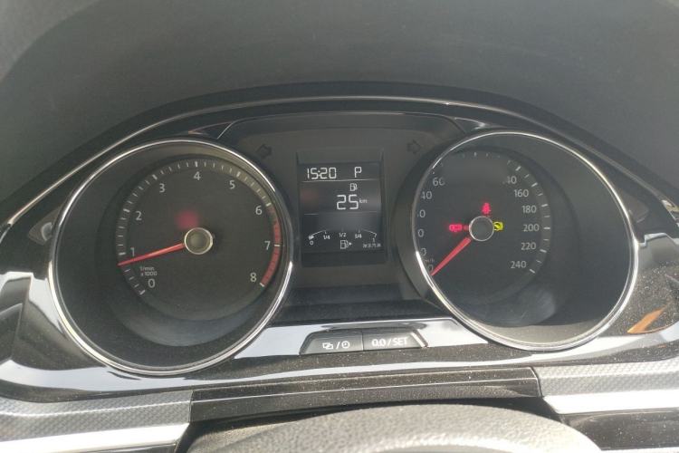 Used Volkswagen C-TREK 2017 230TSI DSG Comfort Version Instrument Cluster