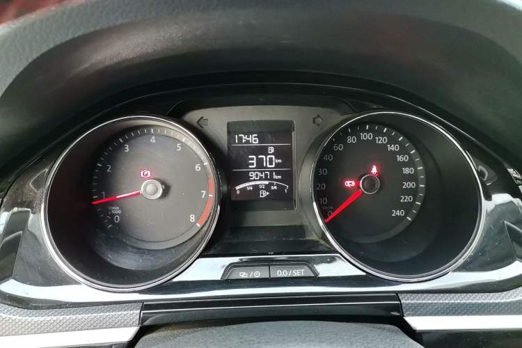 Used Volkswagen C-TREK 2017 1.6L Manual Comfort Model Instrument Cluster