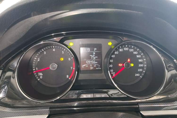 Used Volkswagen C-TREK 2017 230TSI DSG Comfort Version Instrument Cluster