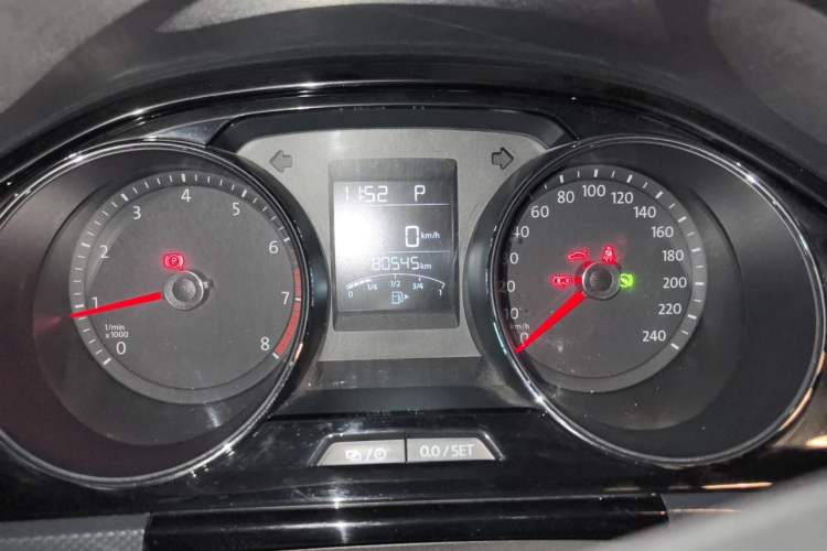 Used Volkswagen C-TREK 2017 1.6L Automatic Comfort Model Instrument Cluster