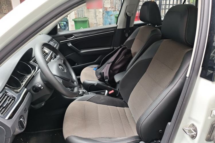 Used Volkswagen C-TREK 2017 230TSI DSG Comfort Version Left Front Seat