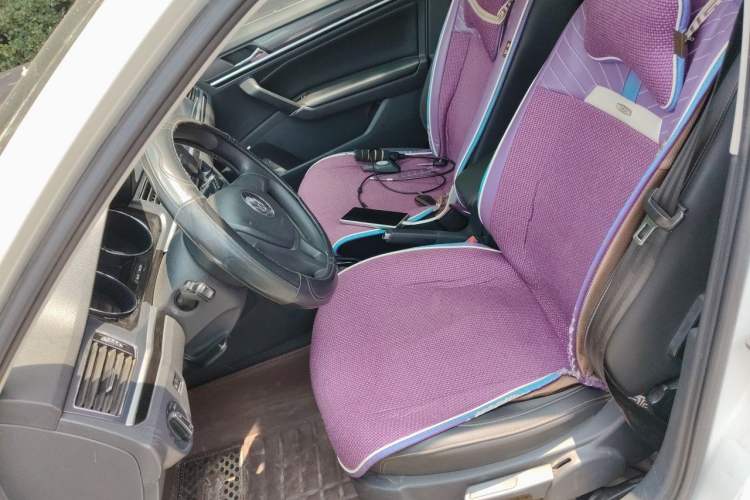 Used Volkswagen C-TREK 2017 1.6L Automatic Comfort Model Left Front Seat
