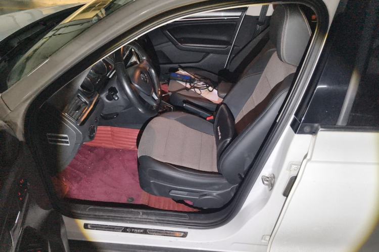 Used Volkswagen C-TREK 2017 1.6L Automatic Comfort Model Left Front Seat