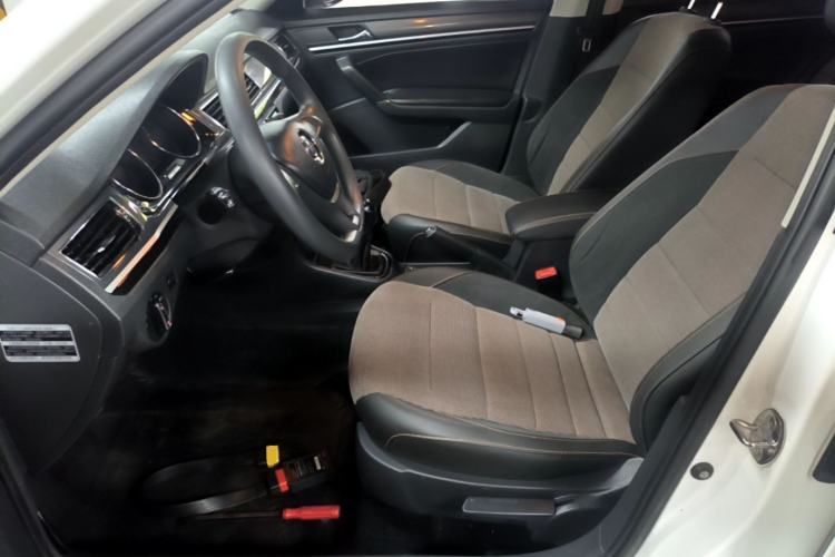 Used Volkswagen C-TREK 2017 1.6L Manual Comfort Model Left Front Seat