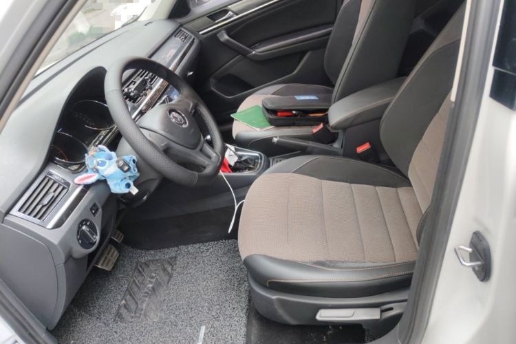 Used Volkswagen C-TREK 2017 1.6L Automatic Comfort Model Left Front Seat
