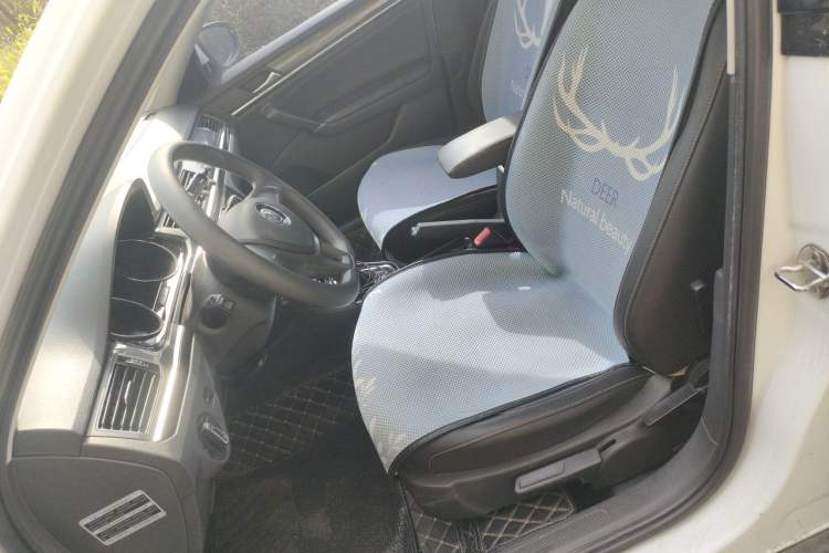 Used Volkswagen C-TREK 2017 230TSI DSG Comfort Version Left Front Seat