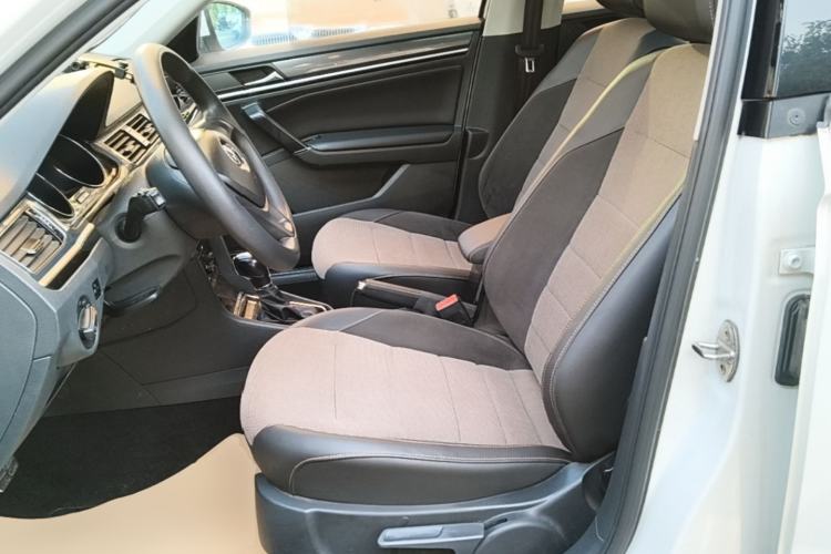 Used Volkswagen C-TREK 2017 1.6L Automatic Comfort Model Left Front Seat