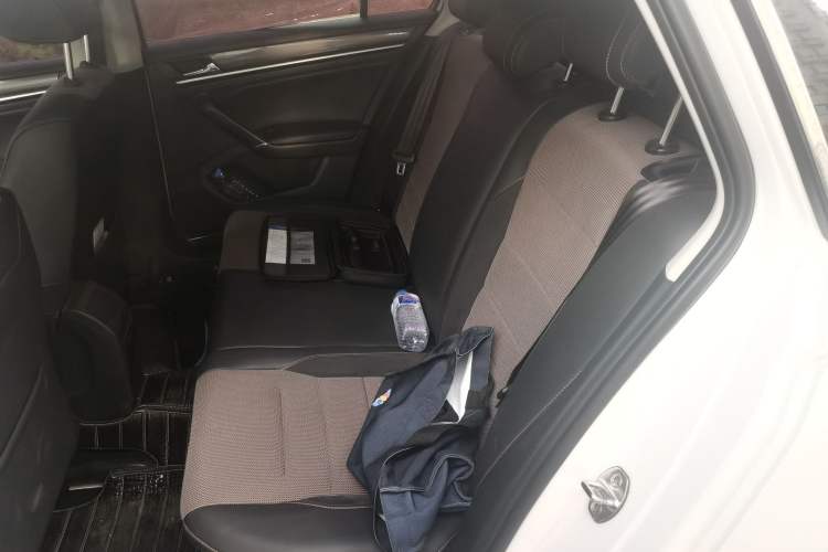 Used Volkswagen C-TREK 2017 1.6L Manual Comfort Model Left Rear Seat