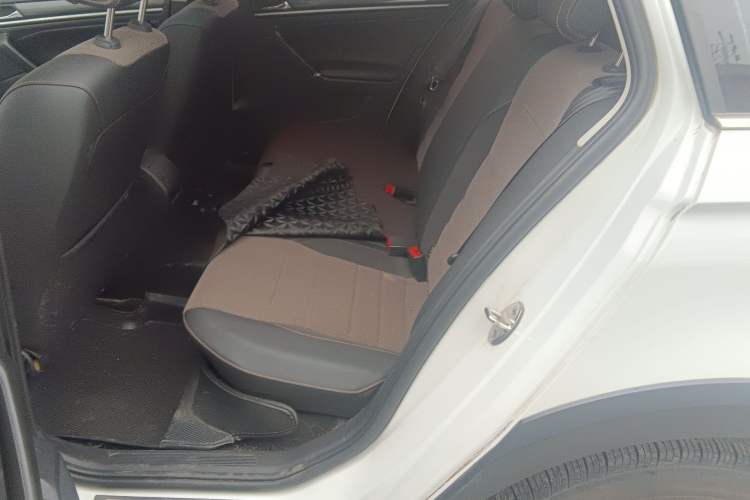 Used Volkswagen C-TREK 2017 230TSI DSG Comfort Version Left Rear Seat
