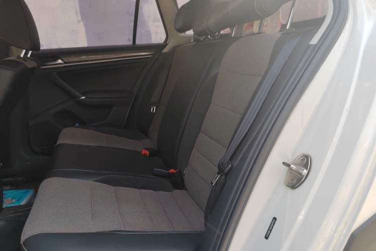 Used Volkswagen C-TREK 2017 230TSI DSG Comfort Version Left Rear Seat