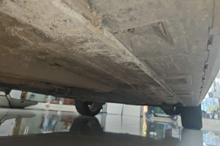 Used Volkswagen C-TREK 2017 1.6L Automatic Comfort Model Left Side Sill