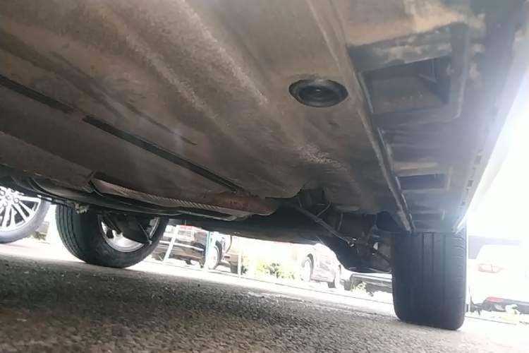 Used Volkswagen C-TREK 2017 1.6L Automatic Comfort Model Left Side Sill
