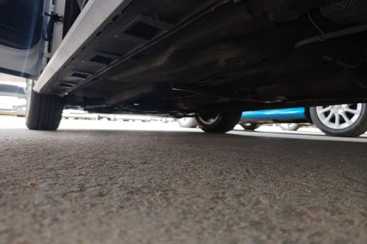 Used Volkswagen C-TREK 2017 230TSI DSG Comfort Version Left Side Sill