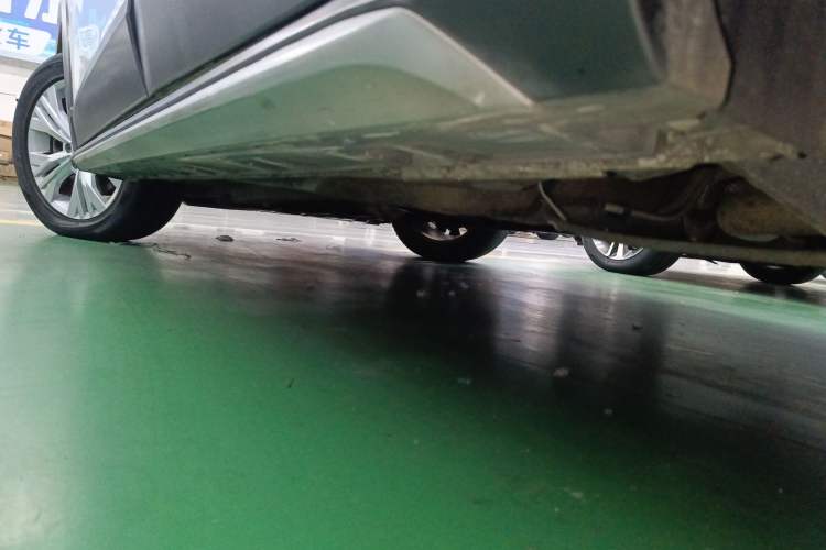 Used Volkswagen C-TREK 2017 230TSI DSG Comfort Version Left Side Sill