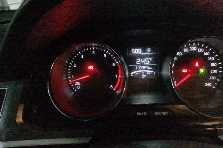 Used Volkswagen C-TREK 2017 1.6L Automatic Comfort Model Odometer Close Up
