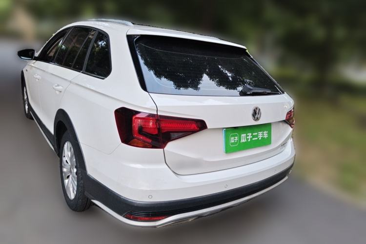 Used Volkswagen C-TREK 2017 230TSI DSG Comfort Version Rear Left 45 Deg