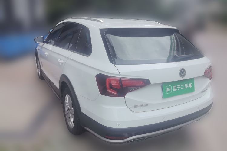 Used Volkswagen C-TREK 2017 1.6L Automatic Comfort Model Rear Left 45 Deg