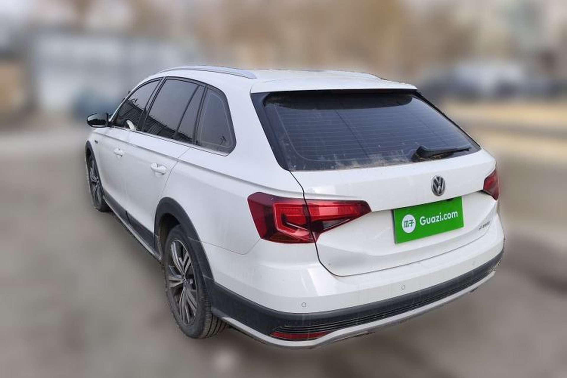 Used Volkswagen C-TREK 2017 1.6L Automatic Luxury Model Rear Left 45 Deg