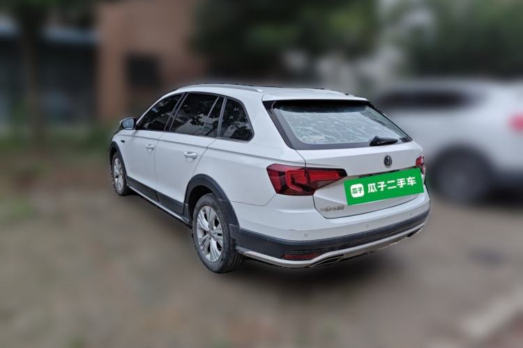 Used Volkswagen C-TREK 2017 230TSI Manual Comfort Version Rear Left 45 Deg