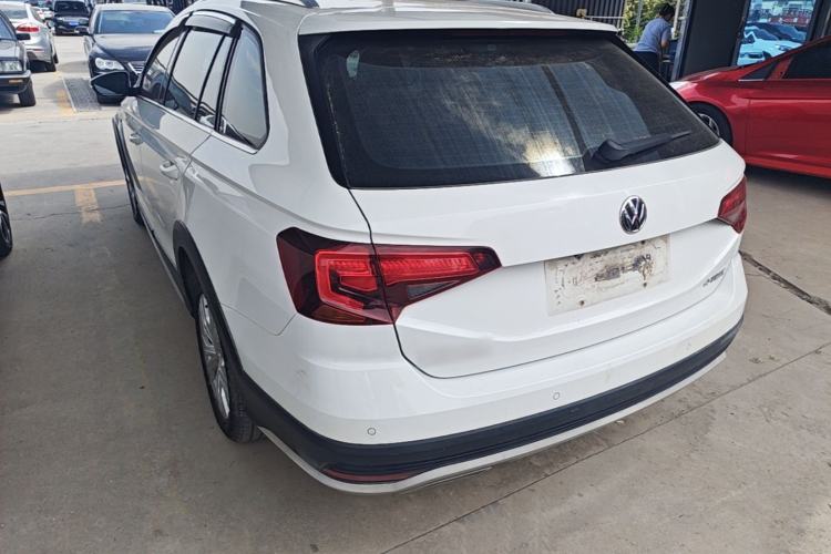 Used Volkswagen C-TREK 2017 1.6L Automatic Comfort Model Rear Left 45 Deg