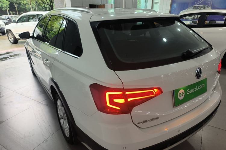 Used Volkswagen C-TREK 2017 1.6L Automatic Comfort Model Rear Left 45 Deg