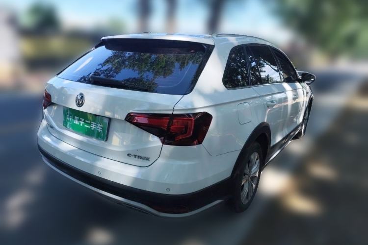 Used Volkswagen C-TREK 2017 1.6L Automatic Comfort Model Rear Right 45 Deg