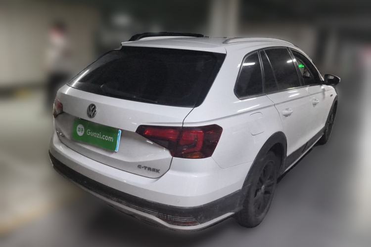 Used Volkswagen C-TREK 2017 1.6L Automatic Comfort Model Rear Right 45 Deg