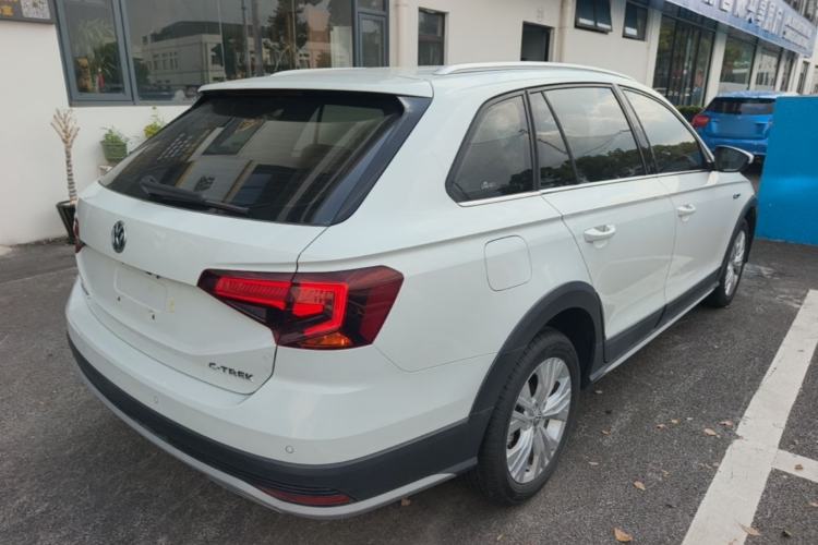 Used Volkswagen C-TREK 2017 1.6L Automatic Comfort Model Rear Right 45 Deg