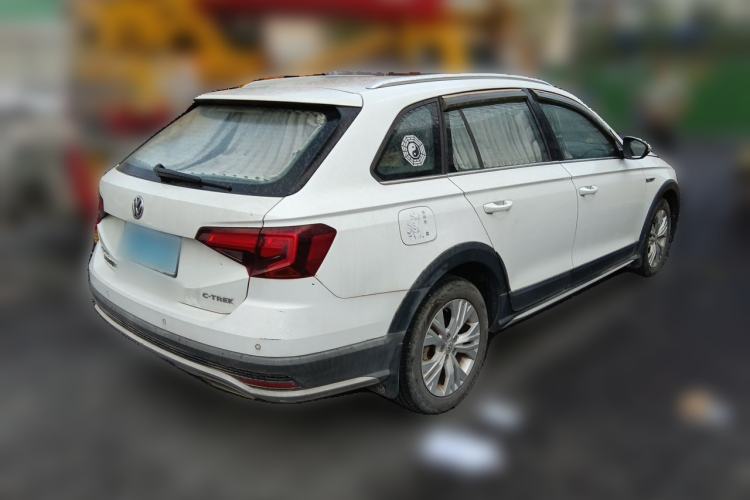 Used Volkswagen C-TREK 2017 1.6L Manual Comfort Model Rear Right 45 Deg