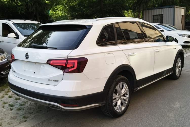 Used Volkswagen C-TREK 2017 1.6L Automatic Comfort Model Rear Right 45 Deg