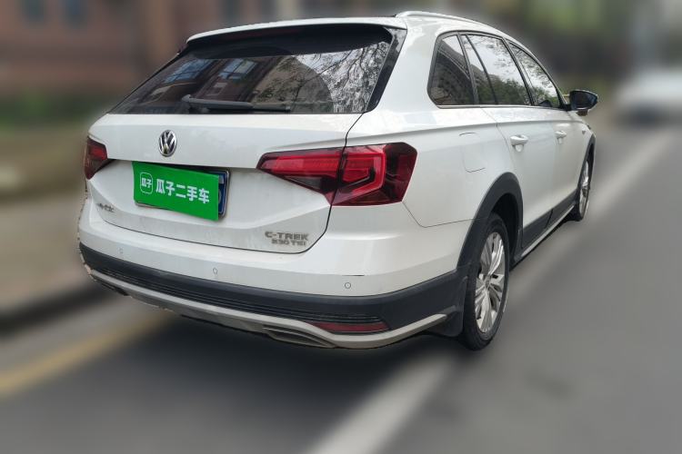 Used Volkswagen C-TREK 2017 230TSI DSG Comfort Version Rear Right 45 Deg