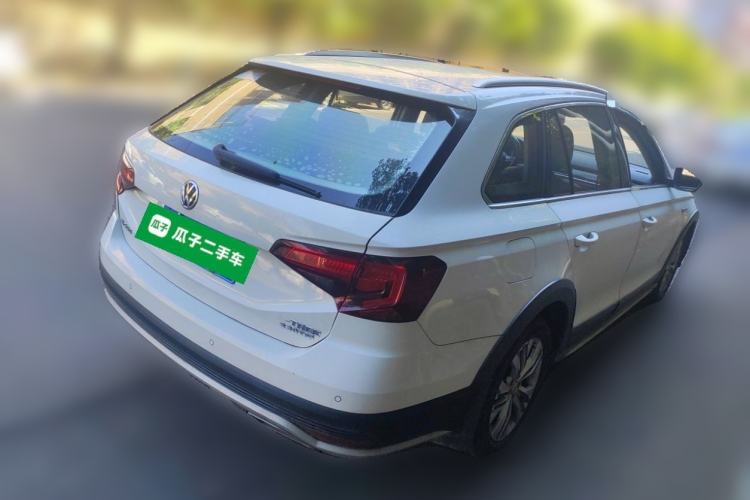 Used Volkswagen C-TREK 2017 230TSI DSG Comfort Version Rear Right 45 Deg