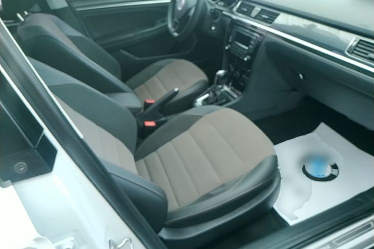 Used Volkswagen C-TREK 2017 1.6L Automatic Comfort Model Right Front Seat
