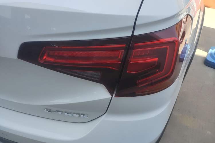Used Volkswagen C-TREK 2017 1.6L Automatic Comfort Model Right Rear Taillight